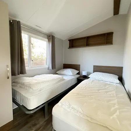 Chalet 550 Op Recreatiepark De Wielen
