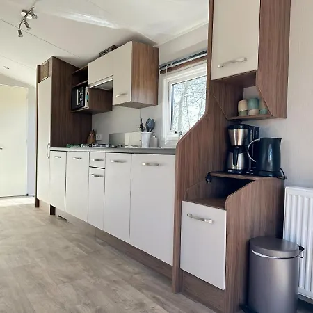 550 Op Recreatiepark De Wielen * 신트 마르턴