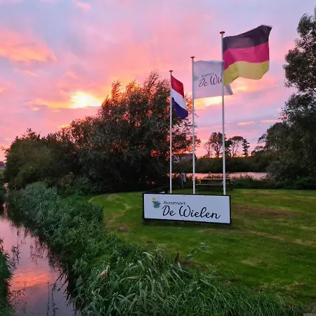 550 Op Recreatiepark De Wielen Sint Maarten